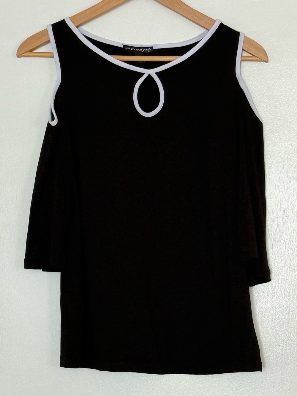 Black Cold-Shoulder Tunic with White Trim and Keyhole Detail